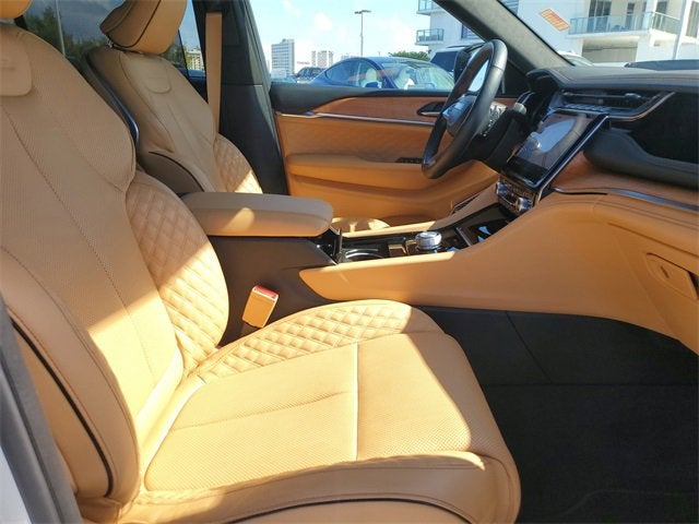 2022 Jeep Grand Cherokee 4xe Summit Reserve