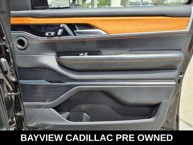 2022 Jeep Grand Wagoneer Series III