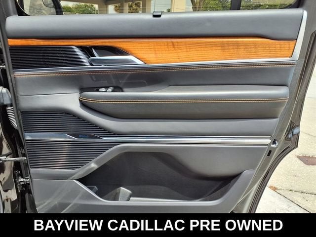 2022 Jeep Grand Wagoneer Series III