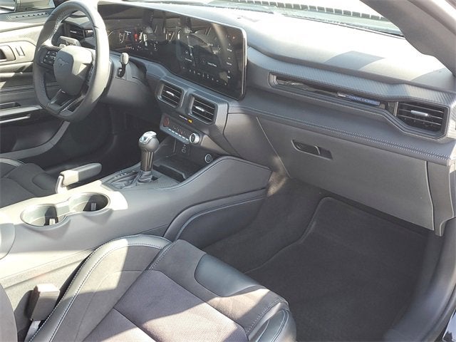 2024 Ford Mustang Dark Horse