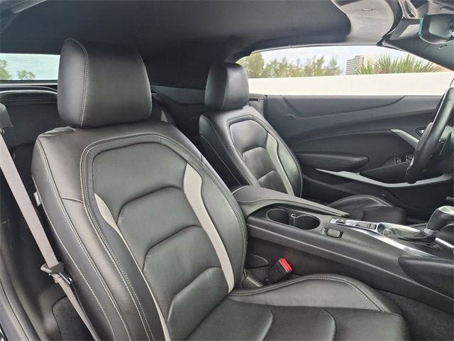 2021 Chevrolet Camaro 2LT