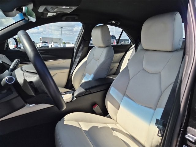 2024 Cadillac CT4 Luxury