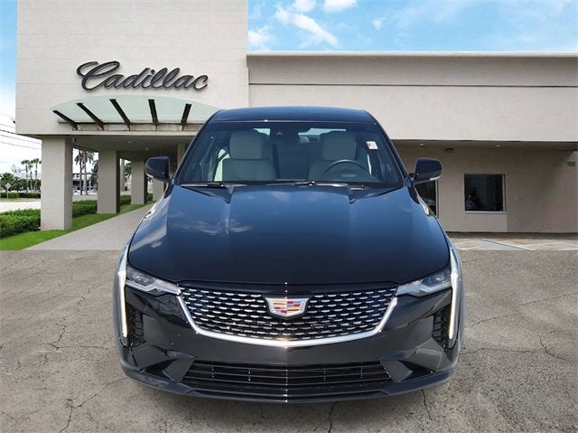 2024 Cadillac CT4 Luxury