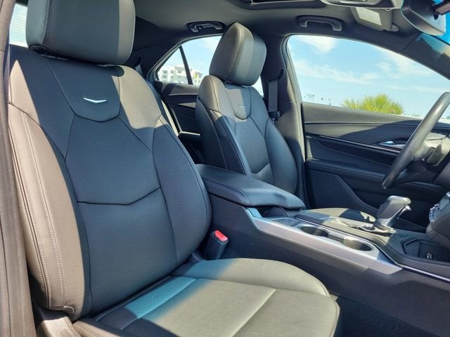 2023 Cadillac CT4 Premium Luxury