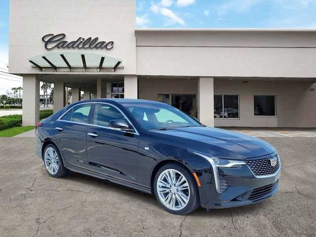 2023 Cadillac CT4 Premium Luxury