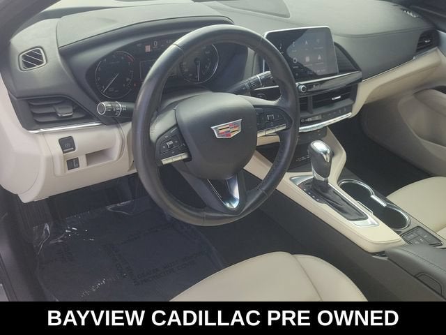 2022 Cadillac CT4 Luxury