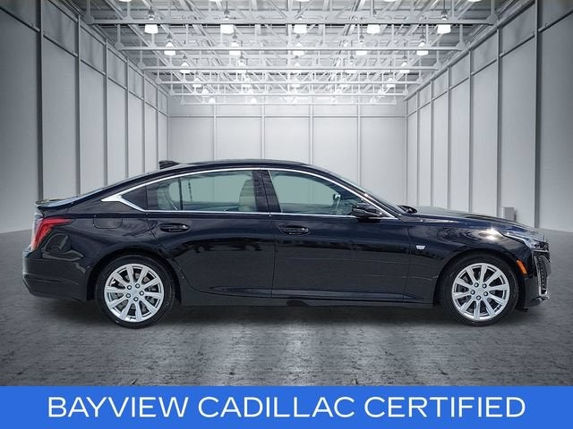 2022 Cadillac CT5 Luxury