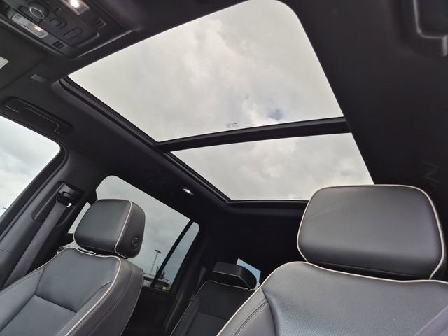 2022 Chevrolet Suburban Premier