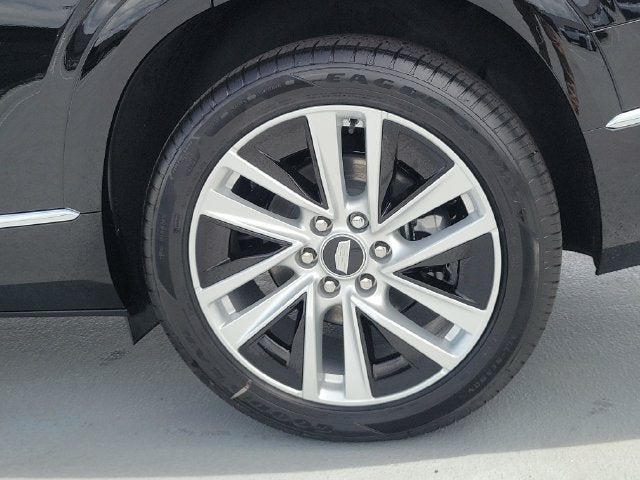 2027 Cadillac VISTIQ Luxury
