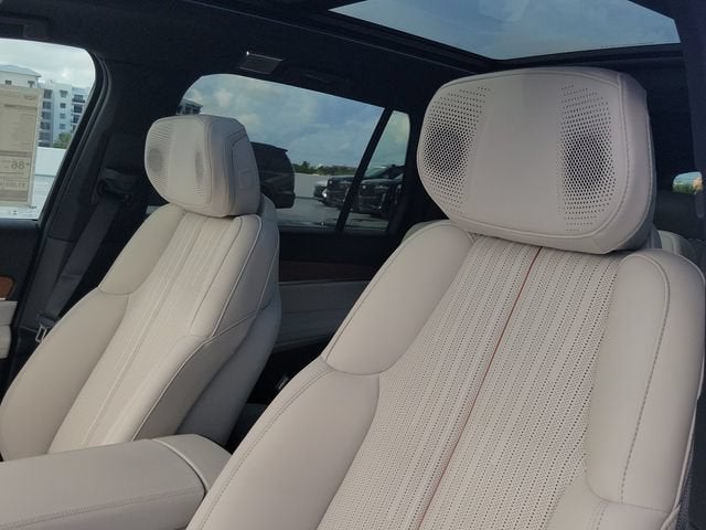 2027 Cadillac VISTIQ Luxury