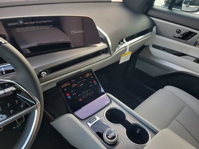 2027 Cadillac VISTIQ Luxury