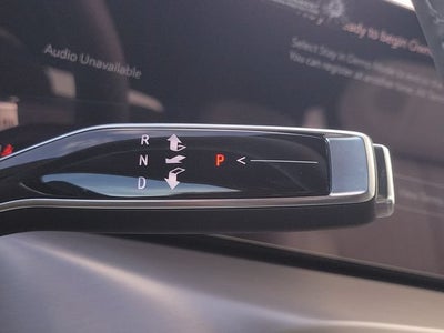 2027 Cadillac VISTIQ Luxury