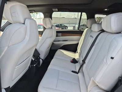 2026 Cadillac VISTIQ Luxury