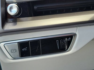 2027 Cadillac VISTIQ Luxury
