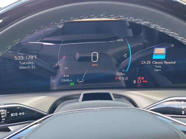 2026 Cadillac VISTIQ Premium Luxury