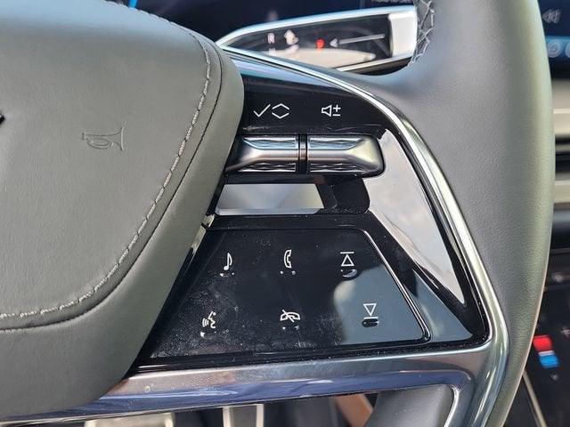 2026 Cadillac VISTIQ Premium Luxury