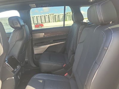 2027 Cadillac VISTIQ Sport