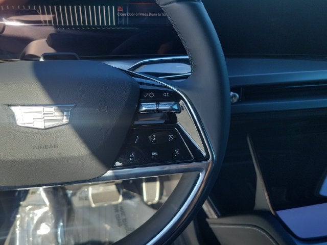 2027 Cadillac VISTIQ Sport