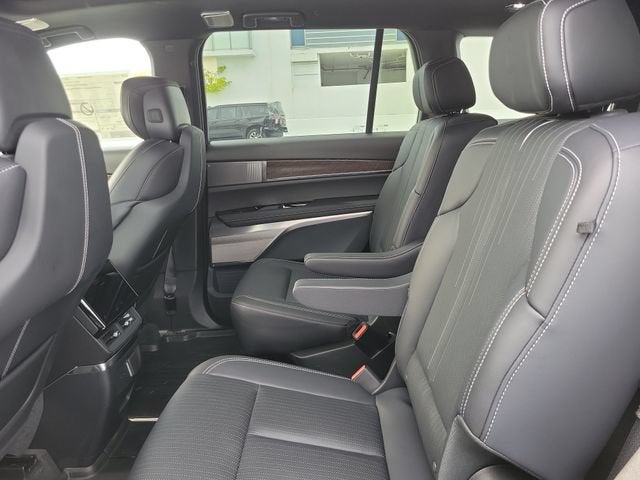 2027 Cadillac VISTIQ Sport