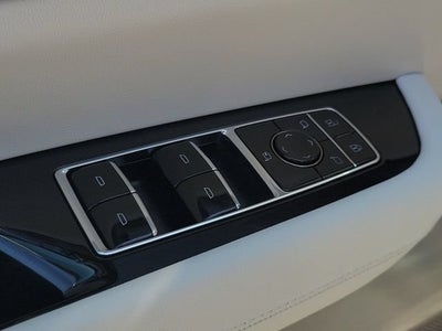 2027 Cadillac VISTIQ Sport