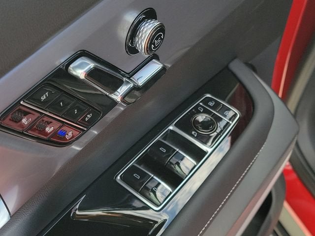 2027 Cadillac VISTIQ Sport