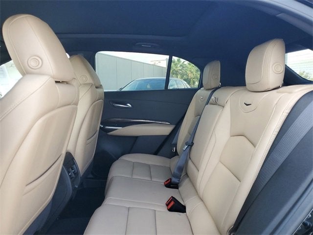 2025 Cadillac XT4 Premium Luxury