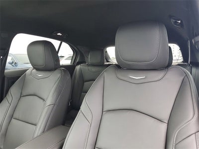 2025 Cadillac XT4 Premium Luxury