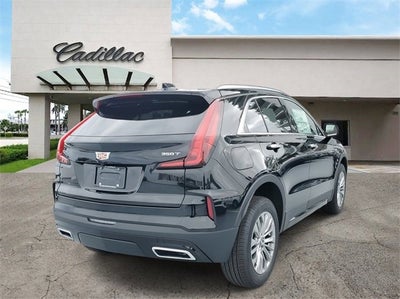 2025 Cadillac XT4 Premium Luxury