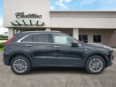 2025 Cadillac XT4 Premium Luxury