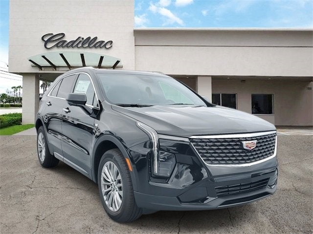 2025 Cadillac XT4 Premium Luxury