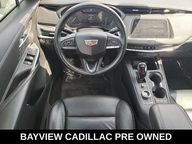 2021 Cadillac XT4 FWD Premium Luxury