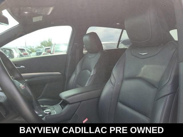 2021 Cadillac XT4 FWD Premium Luxury