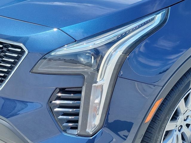 2022 Cadillac XT4 Premium Luxury