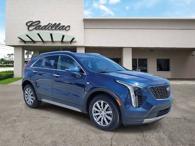 2022 Cadillac XT4 Premium Luxury