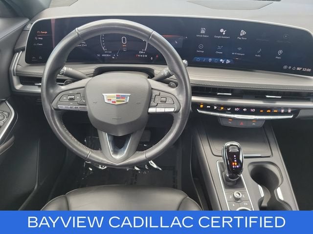 2024 Cadillac XT4 Premium Luxury