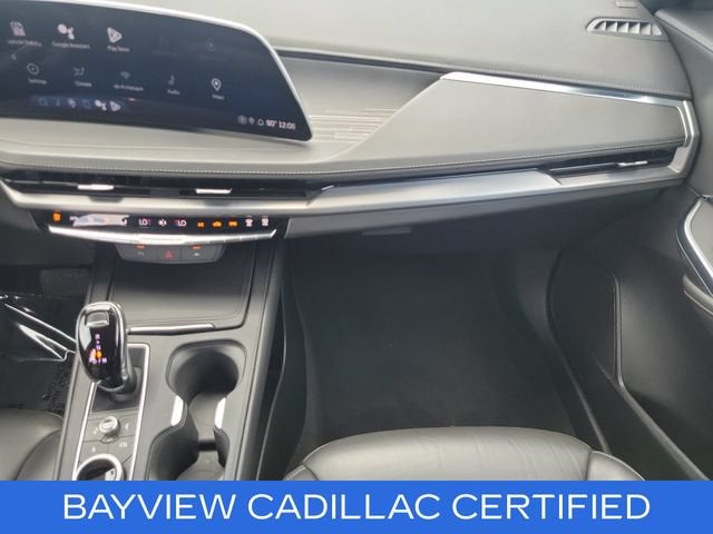 2024 Cadillac XT4 Premium Luxury