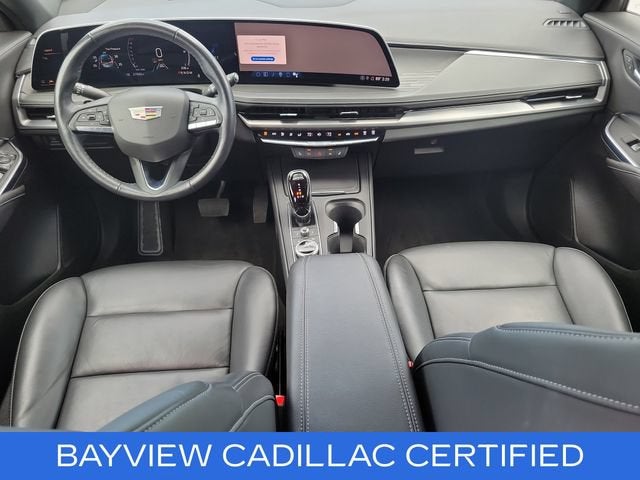 2024 Cadillac XT4 Premium Luxury