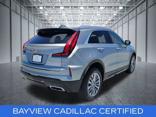 2025 Cadillac XT4 Premium Luxury