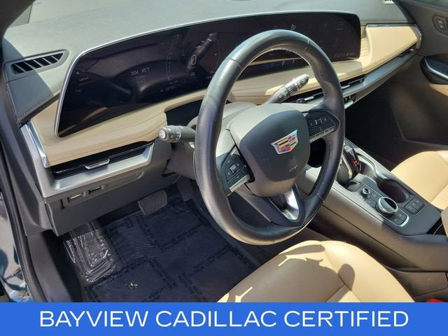 2025 Cadillac XT4 Premium Luxury