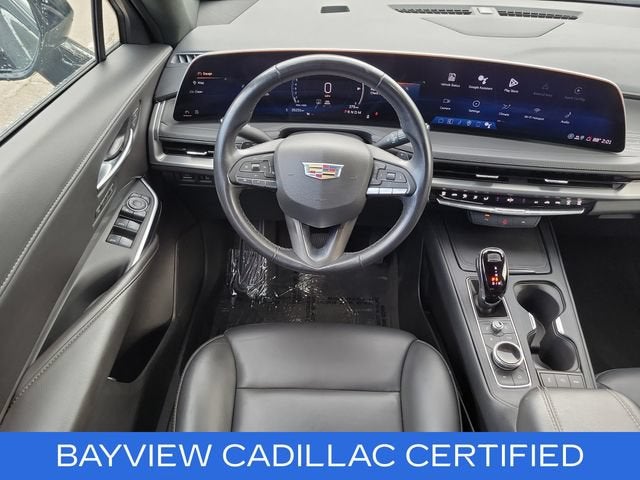 2025 Cadillac XT4 Premium Luxury
