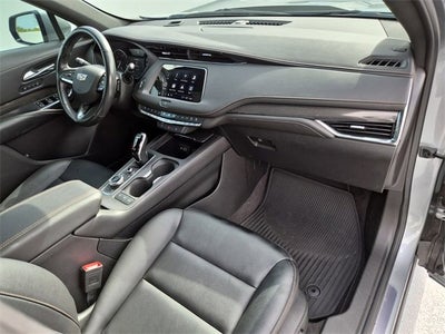 2023 Cadillac XT4 Sport