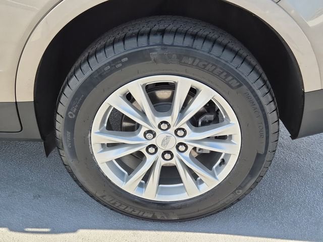 2023 Cadillac XT5 Luxury