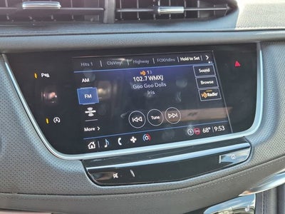 2023 Cadillac XT5 Luxury