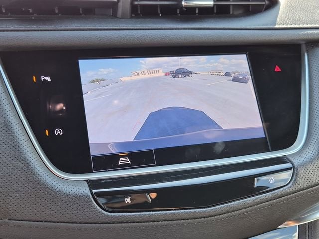 2023 Cadillac XT5 Luxury