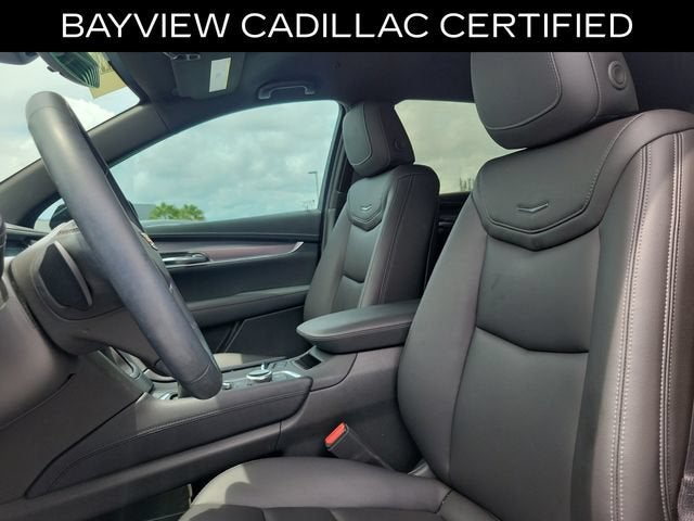 2024 Cadillac XT5 Luxury