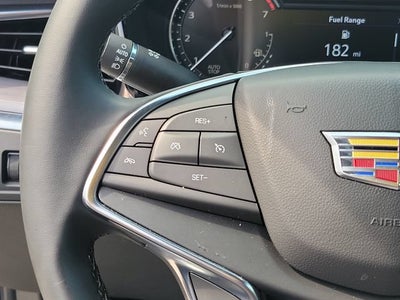 2026 Cadillac XT5 Luxury