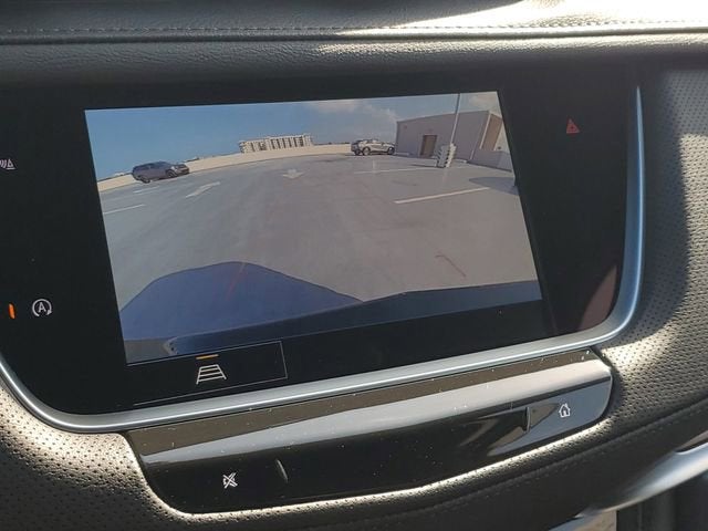 2025 Cadillac XT5 Luxury