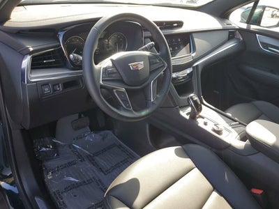 2025 Cadillac XT5 Luxury