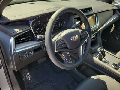 2026 Cadillac XT5 Luxury