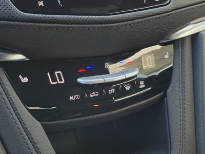 2026 Cadillac XT5 Luxury